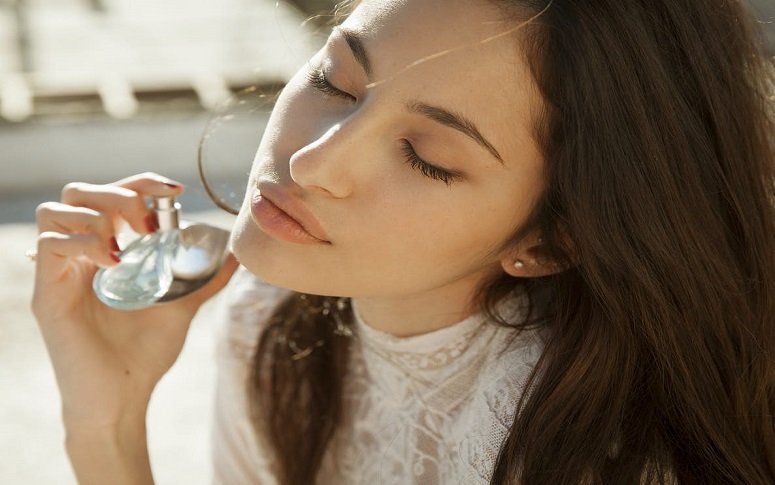 Parfum Nasıl kullanılır Parfum Nasıl kullanılır