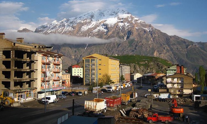 HAKKARİ SOHBET ODALARI